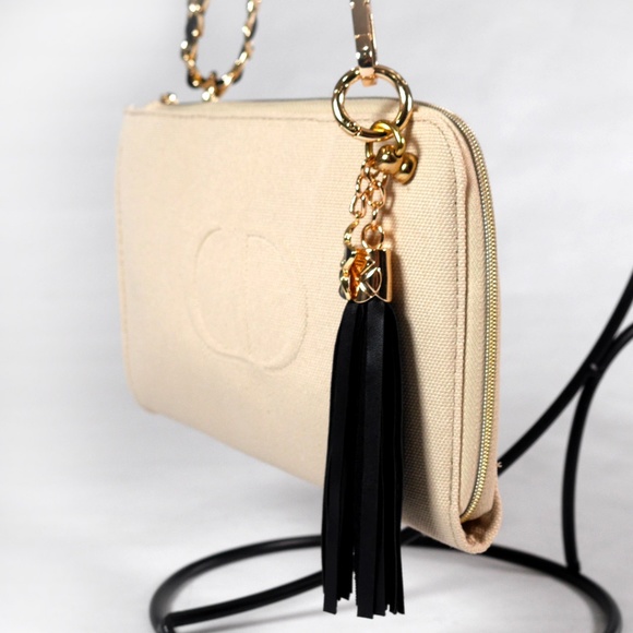 Dior Cream Cosmetic Bag with Black and Gold Accents - Picture 7 of 8